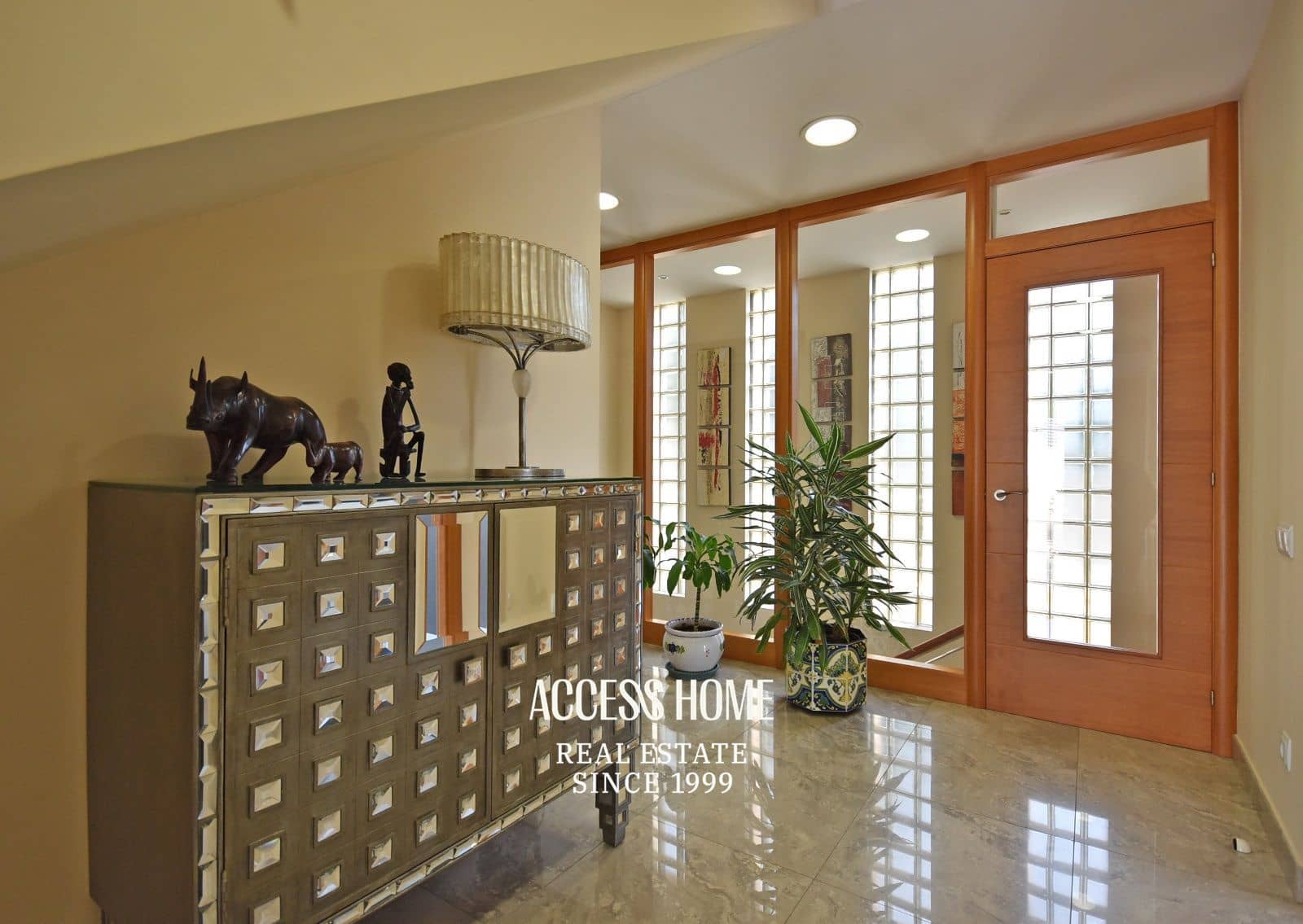 5 sypialnia Willa na sprzedaż w Sant Vicenc de Montalt z basenem garażem - 1 215 000 € (Ref: 9117934)