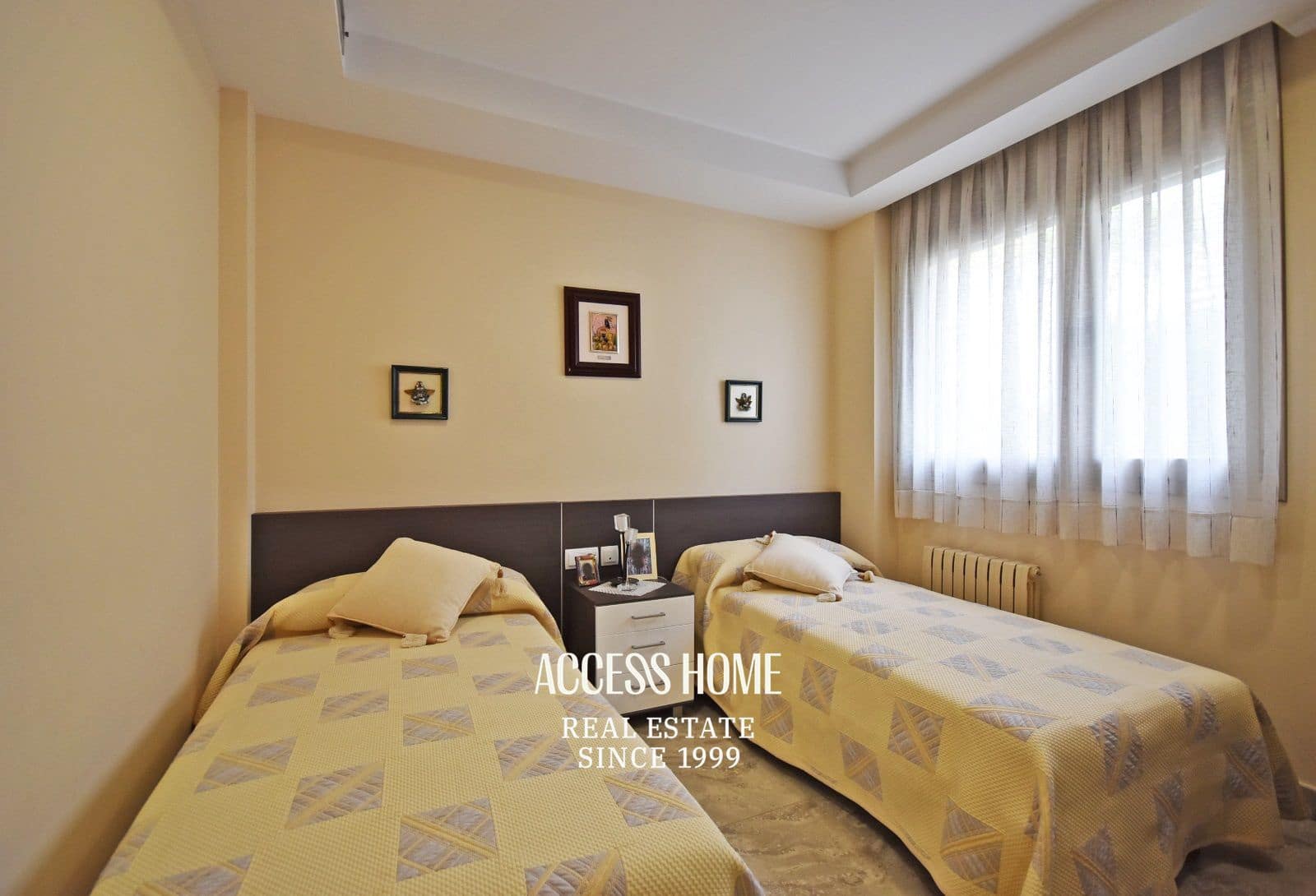 5 sypialnia Willa na sprzedaż w Sant Vicenc de Montalt z basenem garażem - 1 215 000 € (Ref: 9117934)