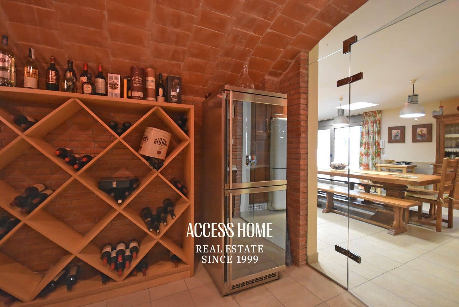 5 sypialnia Willa na sprzedaż w Sant Vicenc de Montalt z basenem garażem - 1 215 000 € (Ref: 9117934)