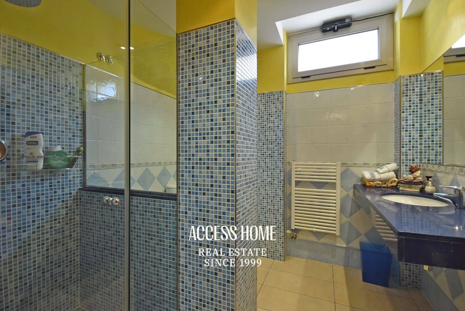 5 sypialnia Willa na sprzedaż w Sant Vicenc de Montalt z basenem garażem - 1 215 000 € (Ref: 9117934)