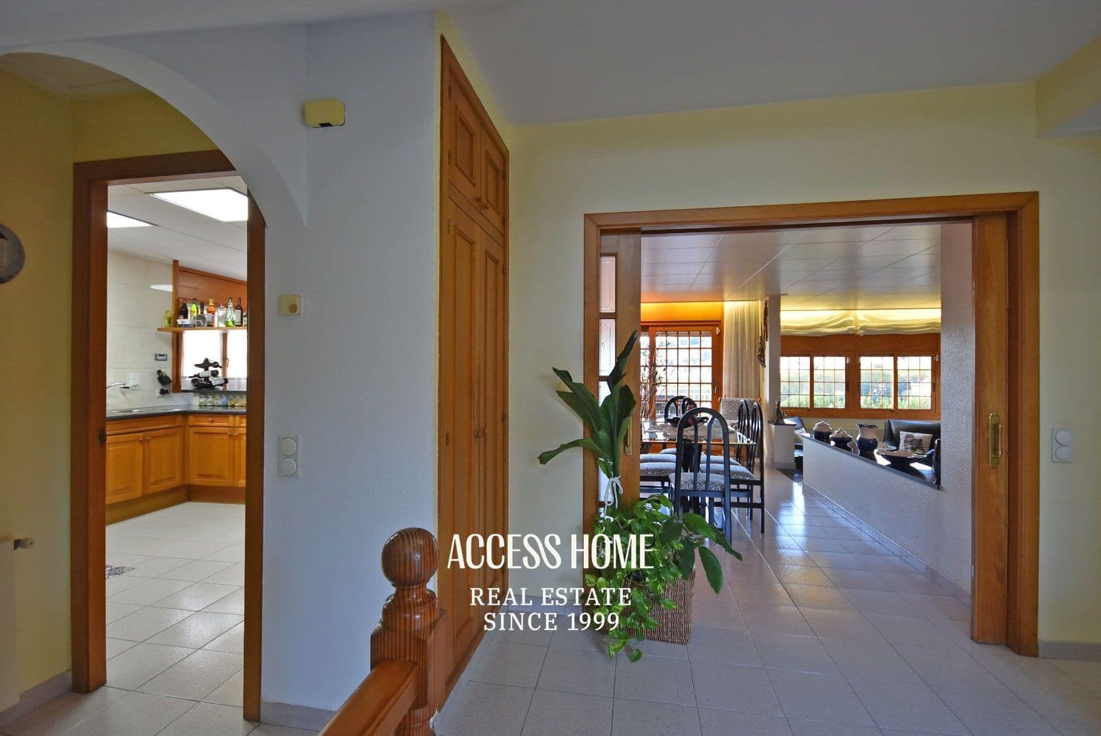 6 sypialnia Willa na sprzedaż w Canet de Mar z basenem garażem - 800 000 € (Ref: 9117935)