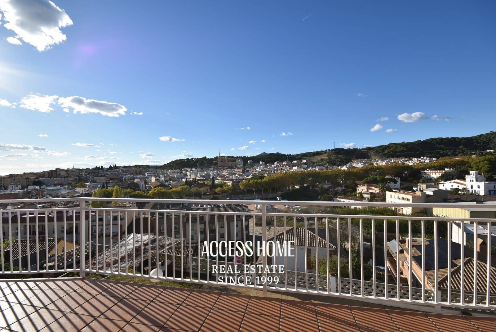 6 sypialnia Willa na sprzedaż w Canet de Mar z basenem garażem - 800 000 € (Ref: 9117935)