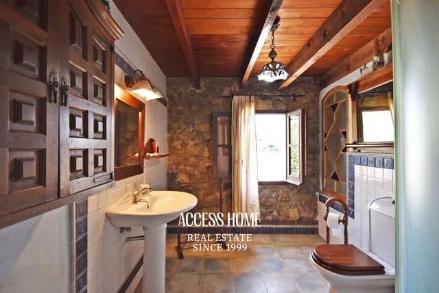 5 makuuhuone Huvila myytävänä paikassa Sant Vicenç de Montalt - 1 500 000 € (Ref: 9117936)