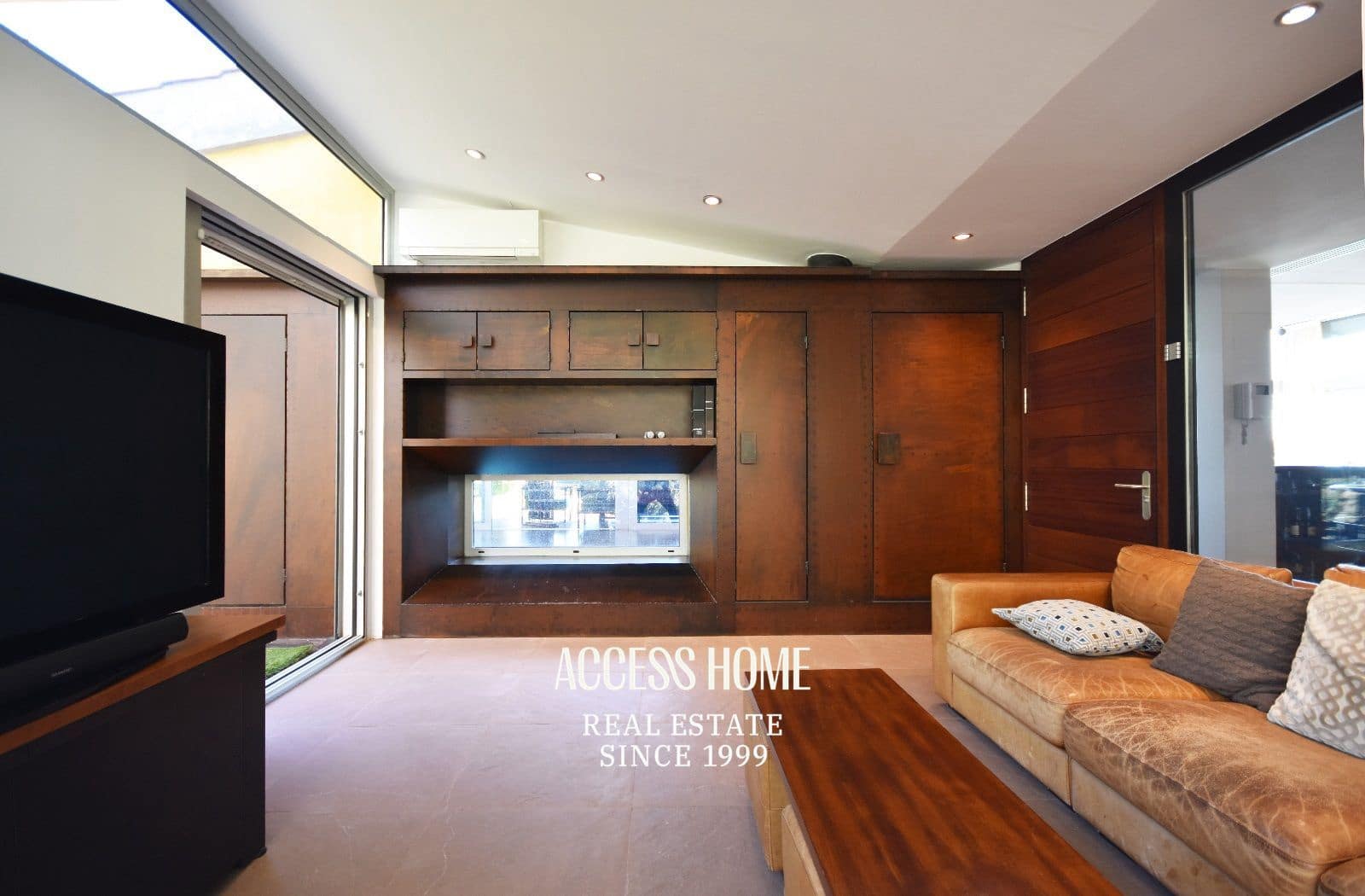 6 soveværelse Villa til salg i Sant Vicenc de Montalt med swimmingpool garage - € 2.300.000 (Ref: 9117937)