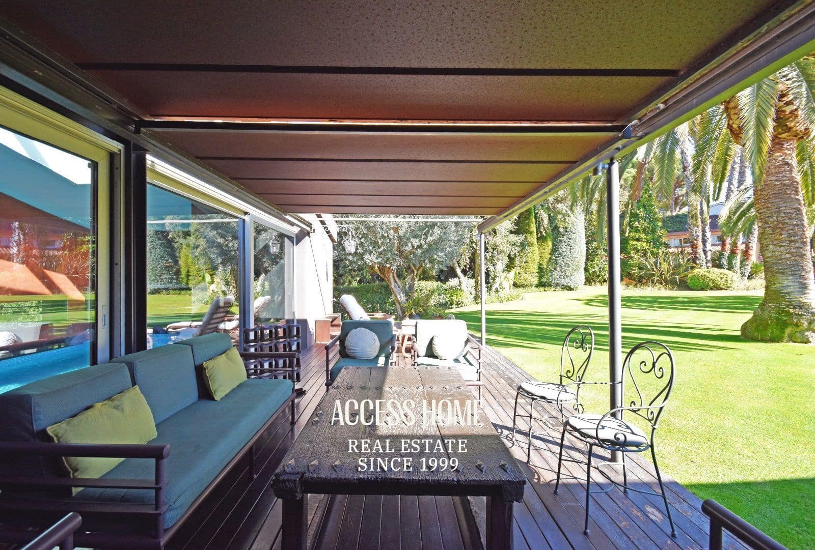 6 soveværelse Villa til salg i Sant Vicenc de Montalt med swimmingpool garage - € 2.300.000 (Ref: 9117937)