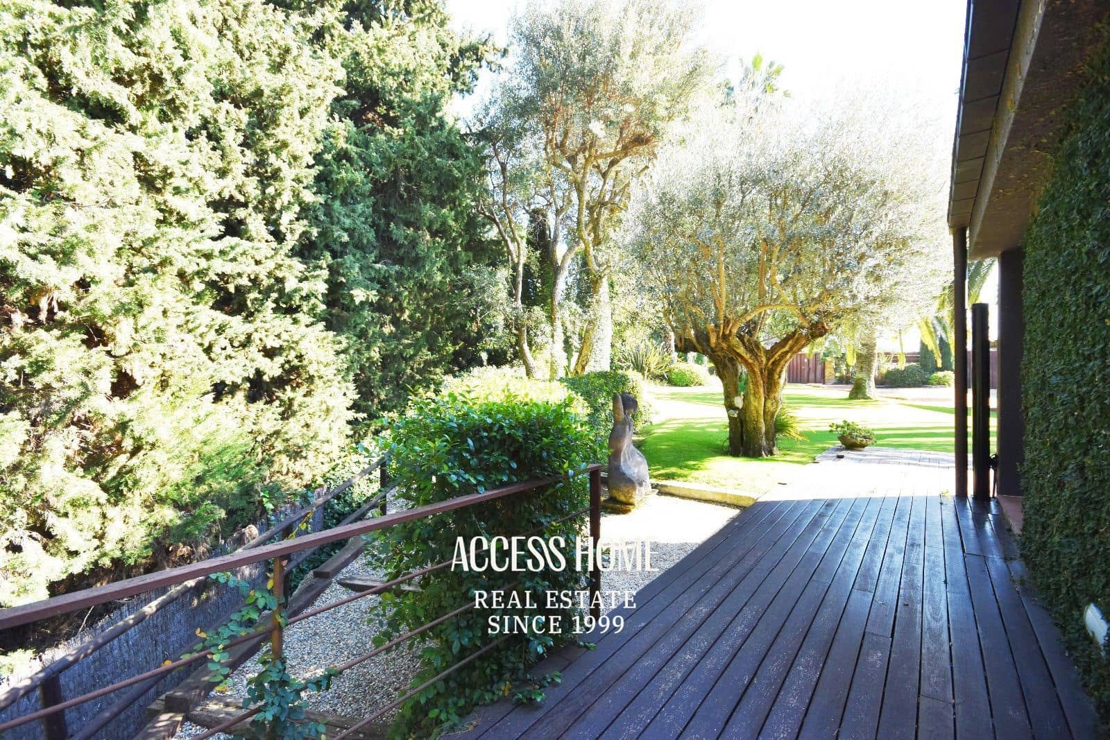 6 soveværelse Villa til salg i Sant Vicenc de Montalt med swimmingpool garage - € 2.300.000 (Ref: 9117937)