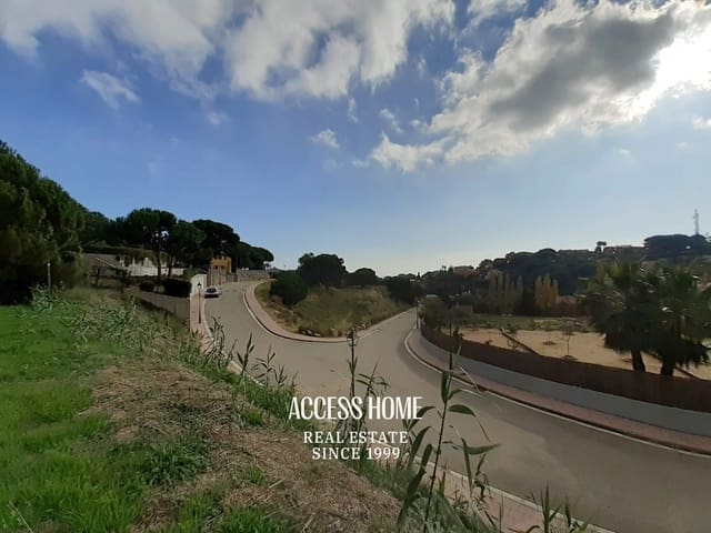 Tomt till salu i Sant Andreu de Llavaneres - 495 000 € (Ref: 9117943)