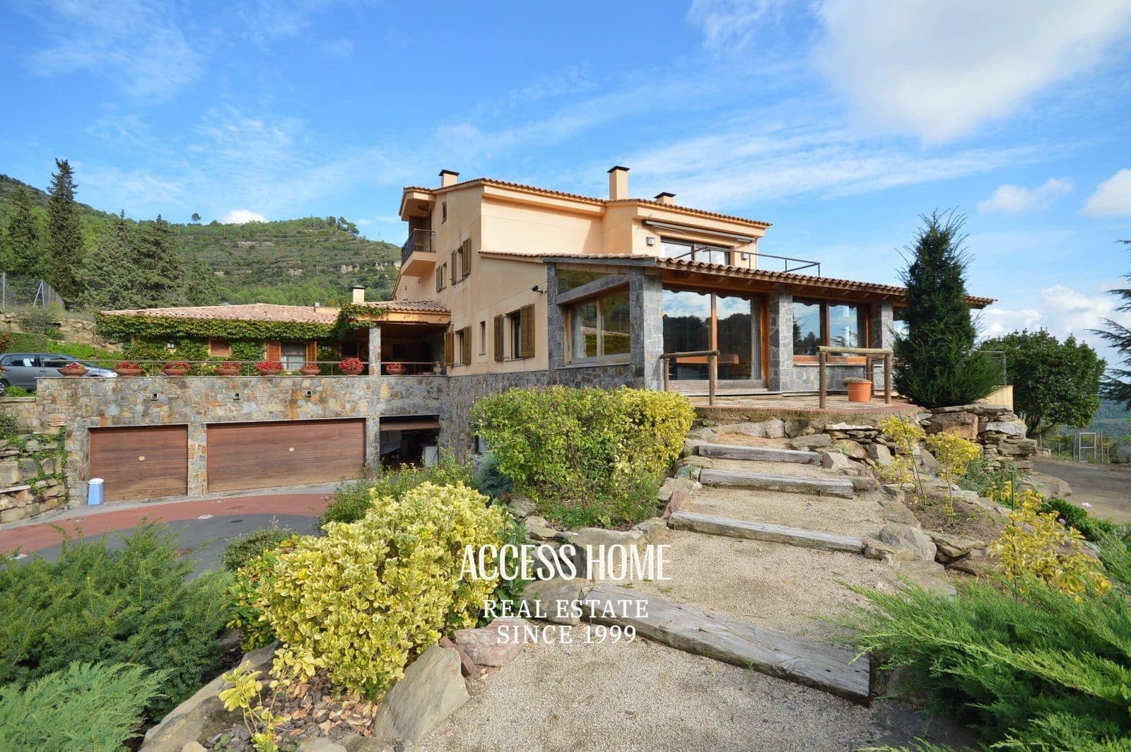 10 soveværelse Villa til salg i Sant Feliu de Codines med swimmingpool garage - € 3.975.000 (Ref: 9117945)