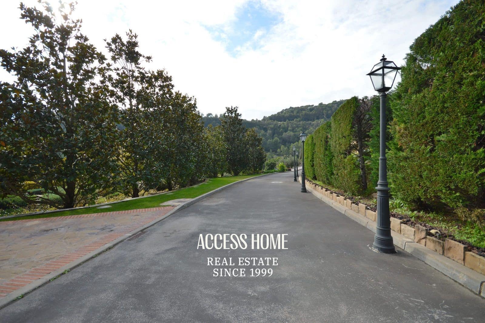 10 soveværelse Villa til salg i Sant Feliu de Codines med swimmingpool garage - € 3.975.000 (Ref: 9117945)