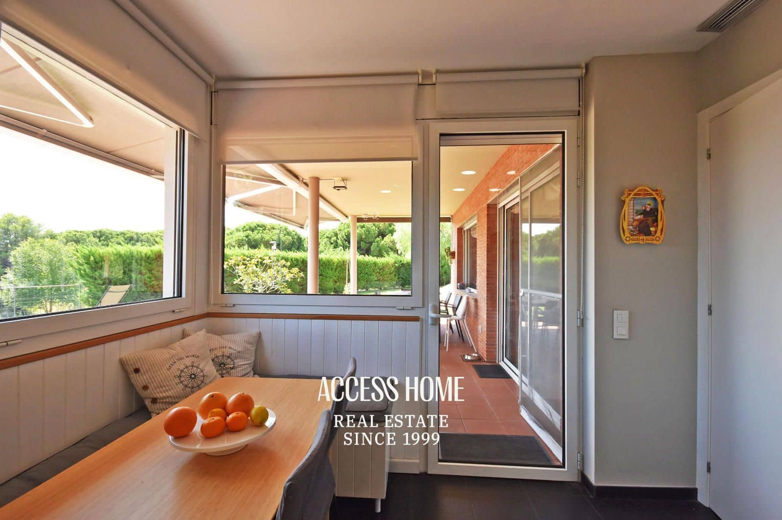 4 soveværelse Villa til salg i Sant Vicenc de Montalt med swimmingpool garage - € 1.195.000 (Ref: 9118063)