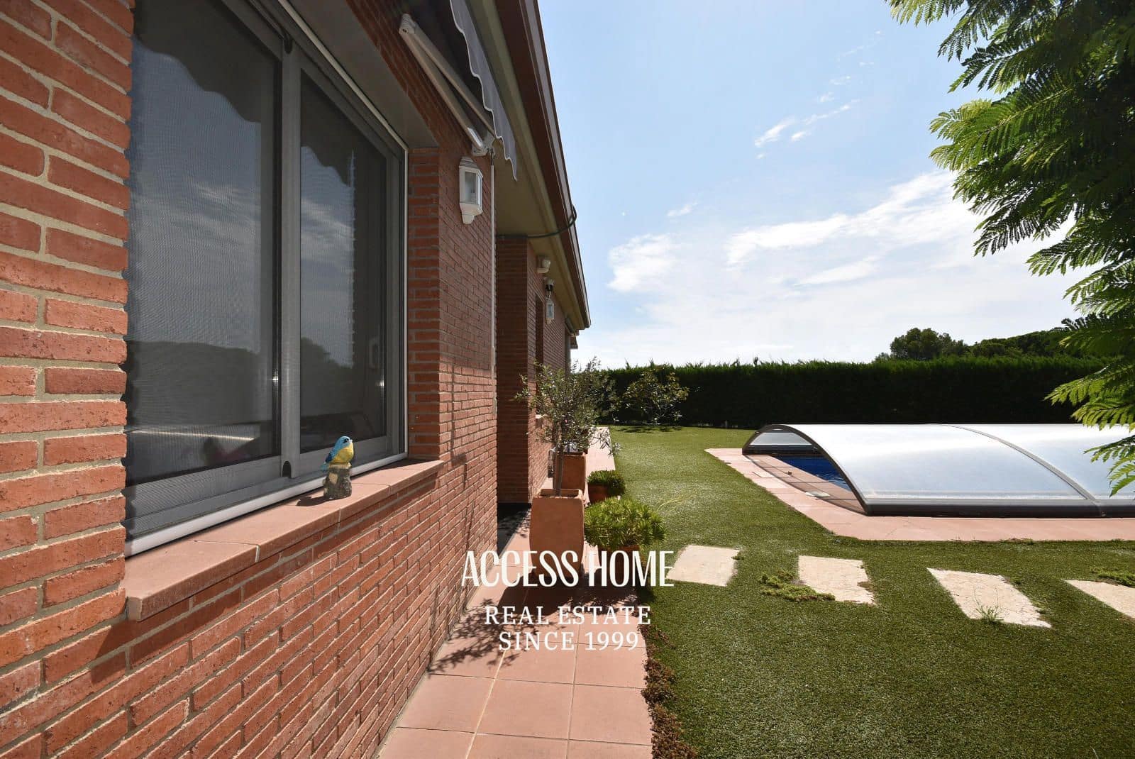 4 soveværelse Villa til salg i Sant Vicenc de Montalt med swimmingpool garage - € 1.195.000 (Ref: 9118063)