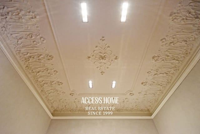 5 soveværelse Byhus til salg i Arenys de Mar med garage - € 1.290.000 (Ref: 9118126)