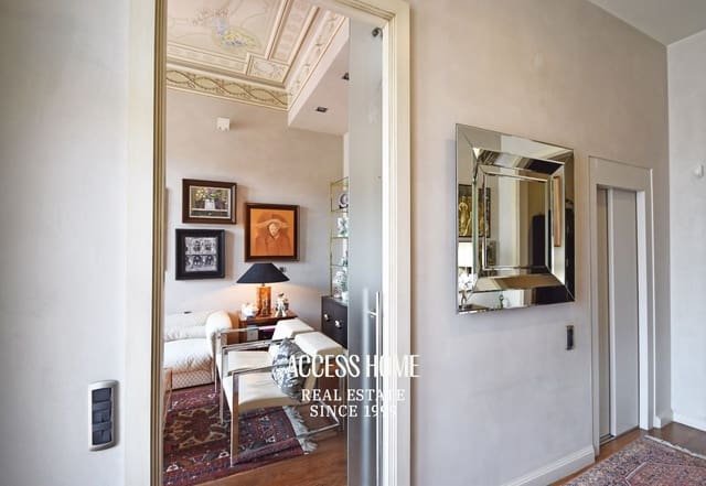 5 soveværelse Byhus til salg i Arenys de Mar med garage - € 1.290.000 (Ref: 9118126)