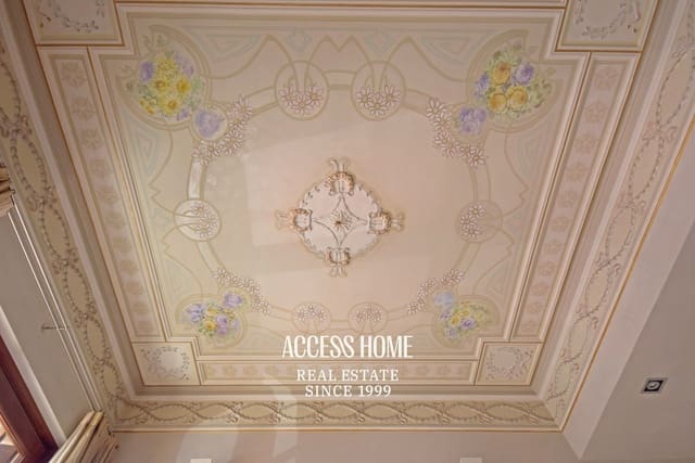 5 soveværelse Byhus til salg i Arenys de Mar med garage - € 1.290.000 (Ref: 9118126)