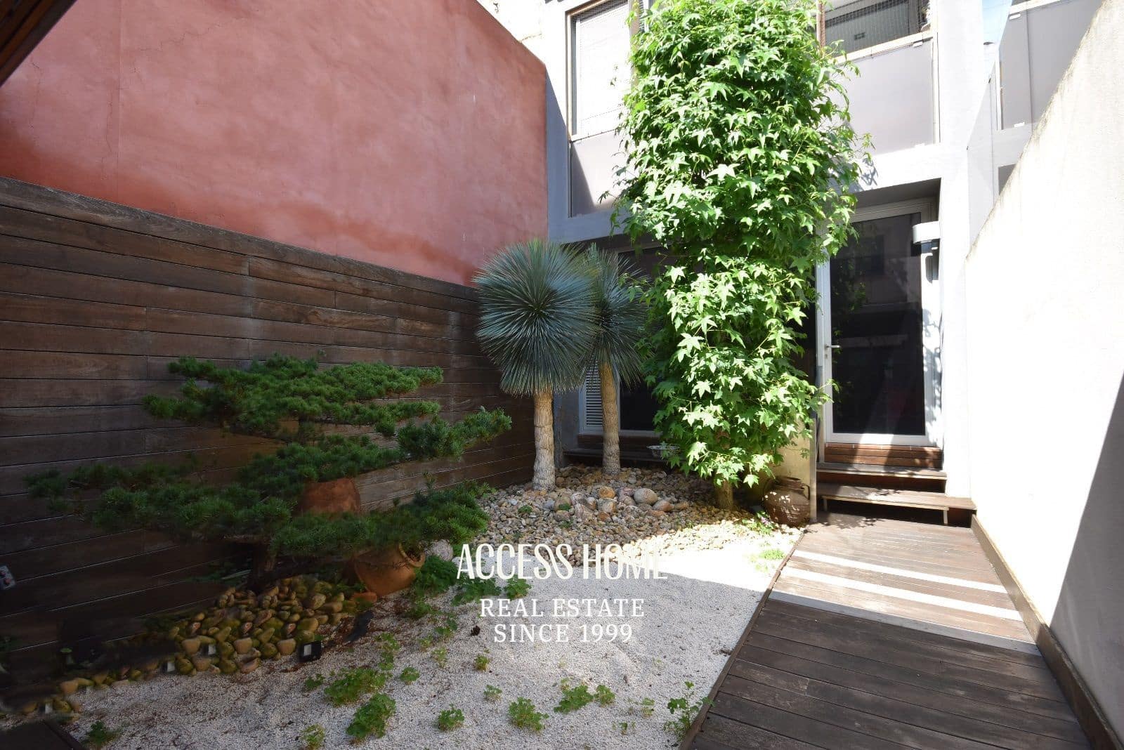 5 soveværelse Byhus til salg i Arenys de Mar med garage - € 1.290.000 (Ref: 9118126)