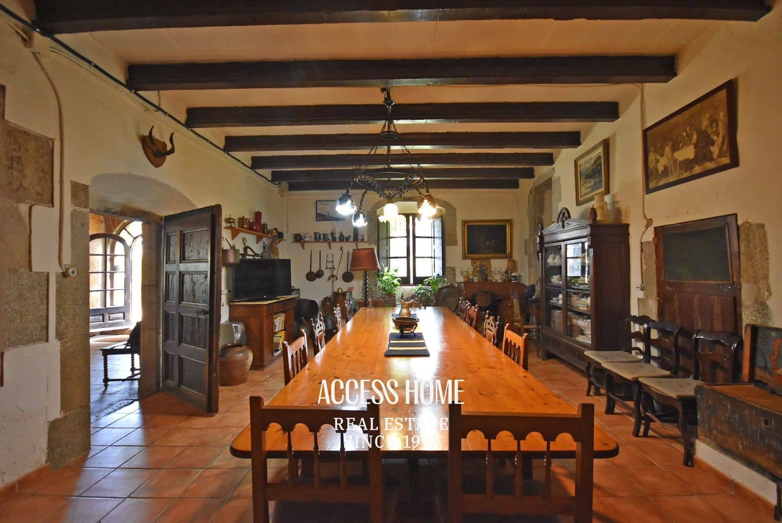 6 makuuhuone Huvila myytävänä paikassa Sant Andreu de Llavaneres mukana uima-altaan - 1 600 000 € (Ref: 9118384)