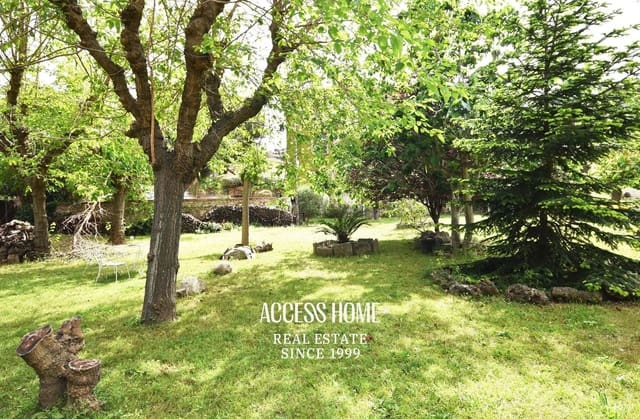 6 soveværelse Villa til salg i Sant Andreu de Llavaneres med swimmingpool - € 1.600.000 (Ref: 9118384)