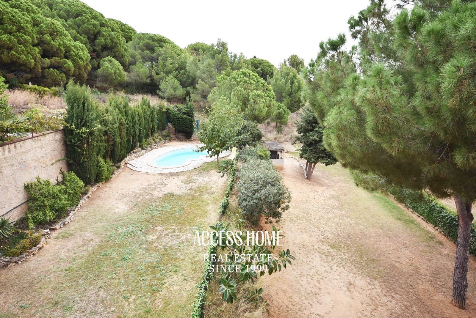 11 sypialnia Willa na sprzedaż w Canet de Mar z basenem garażem - 860 000 € (Ref: 9118385)