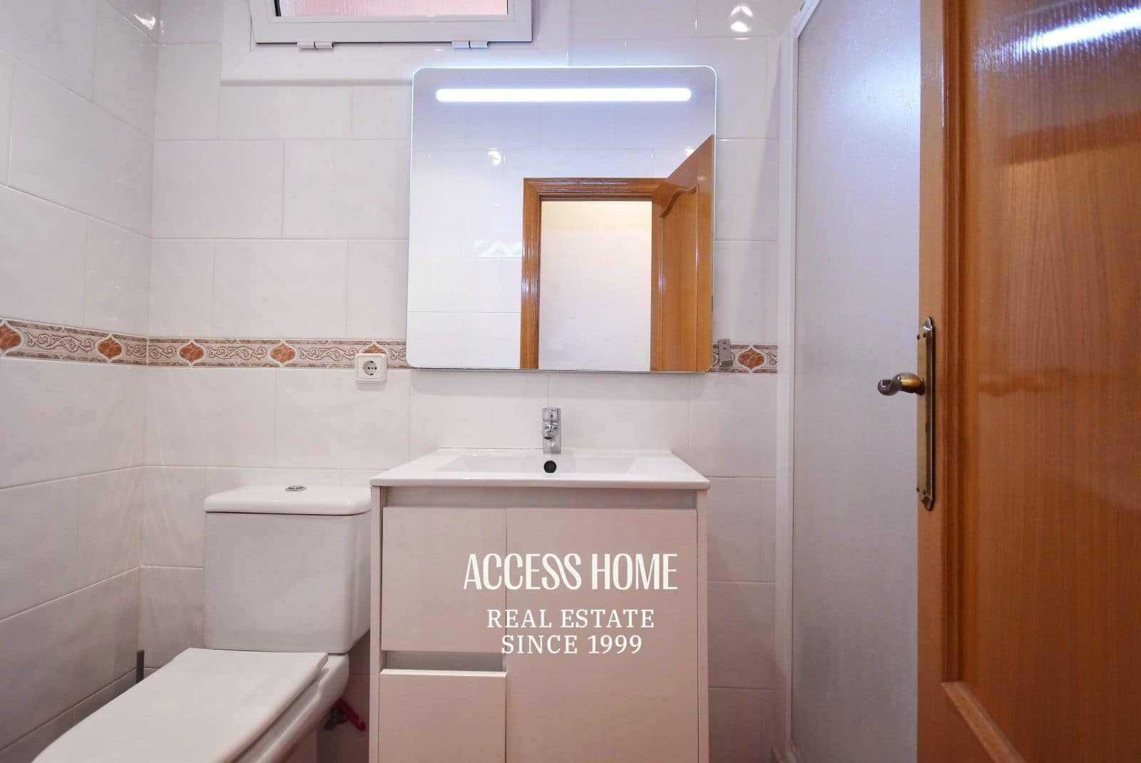 11 sypialnia Willa na sprzedaż w Canet de Mar z basenem garażem - 860 000 € (Ref: 9118385)