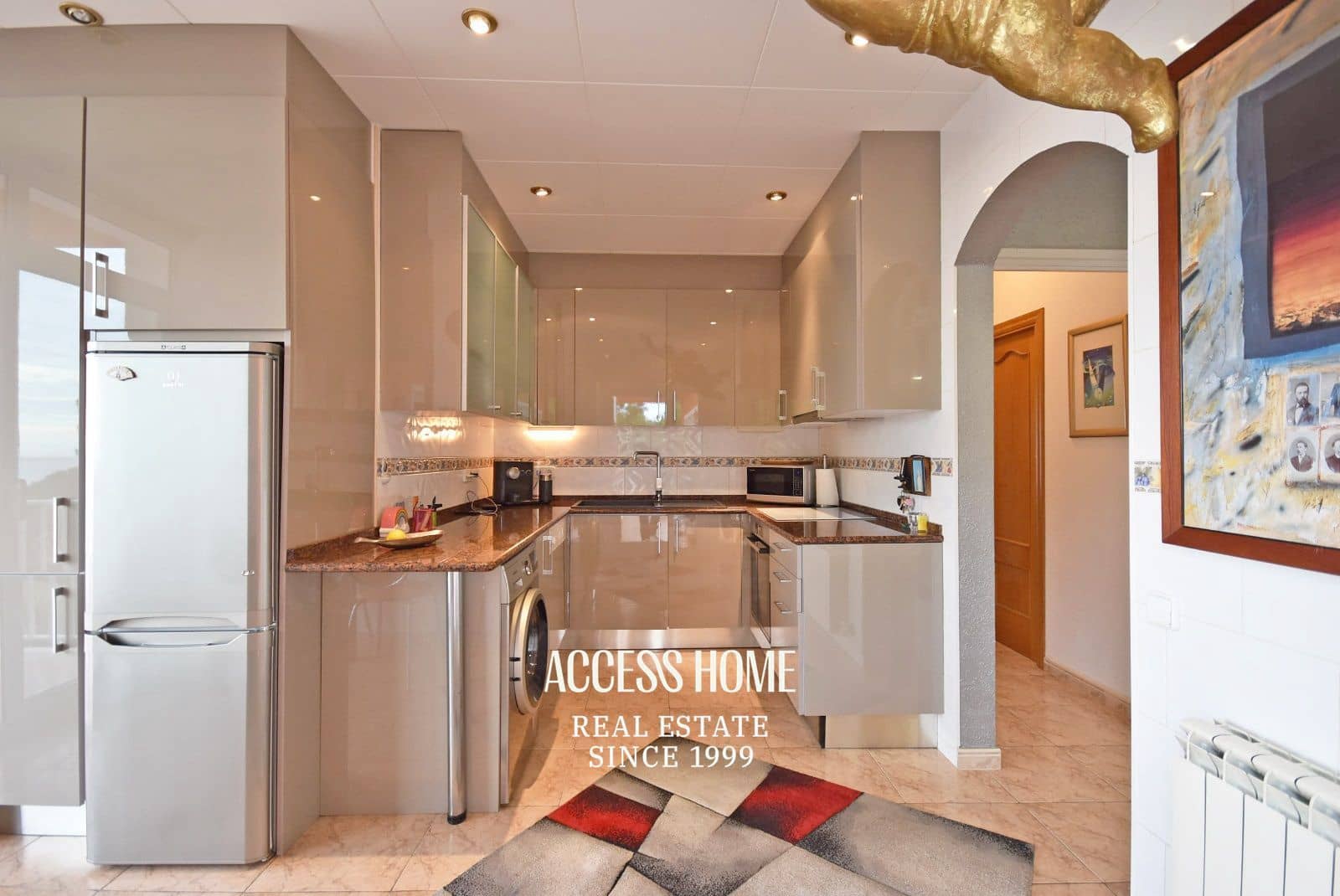 11 sypialnia Willa na sprzedaż w Canet de Mar z basenem garażem - 860 000 € (Ref: 9118385)