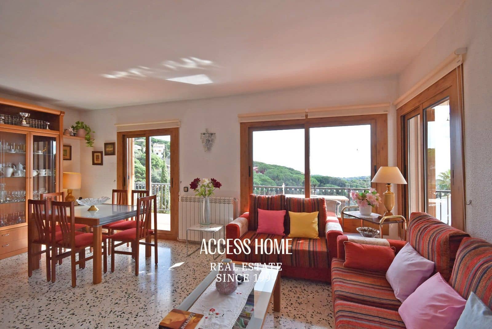 4 soverom Villa til salgs i Arenys de Munt med svømmebasseng garasje - € 575 000 (Ref: 9118386)