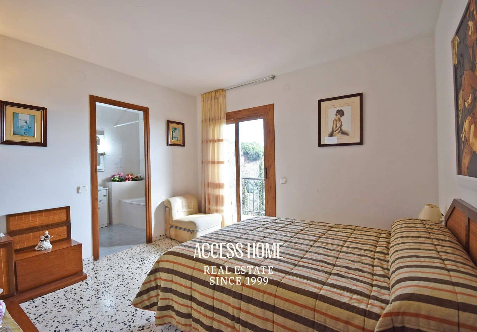 4 soverom Villa til salgs i Arenys de Munt med svømmebasseng garasje - € 575 000 (Ref: 9118386)