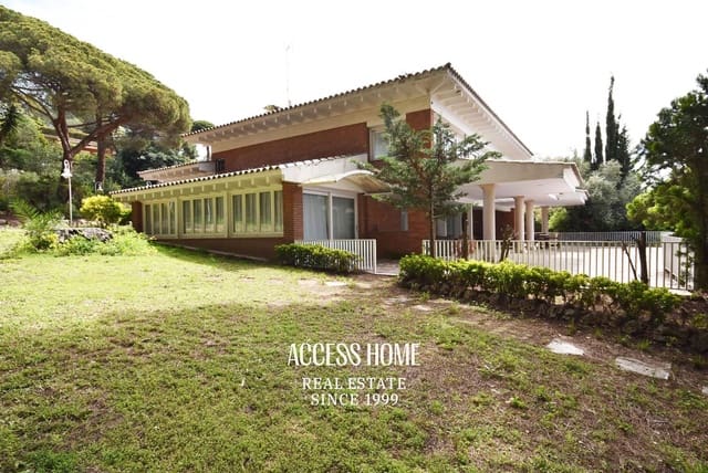 14 sypialnia Willa na sprzedaż w Sant Andreu de Llavaneres z basenem garażem - 3 200 000 € (Ref: 9118387)