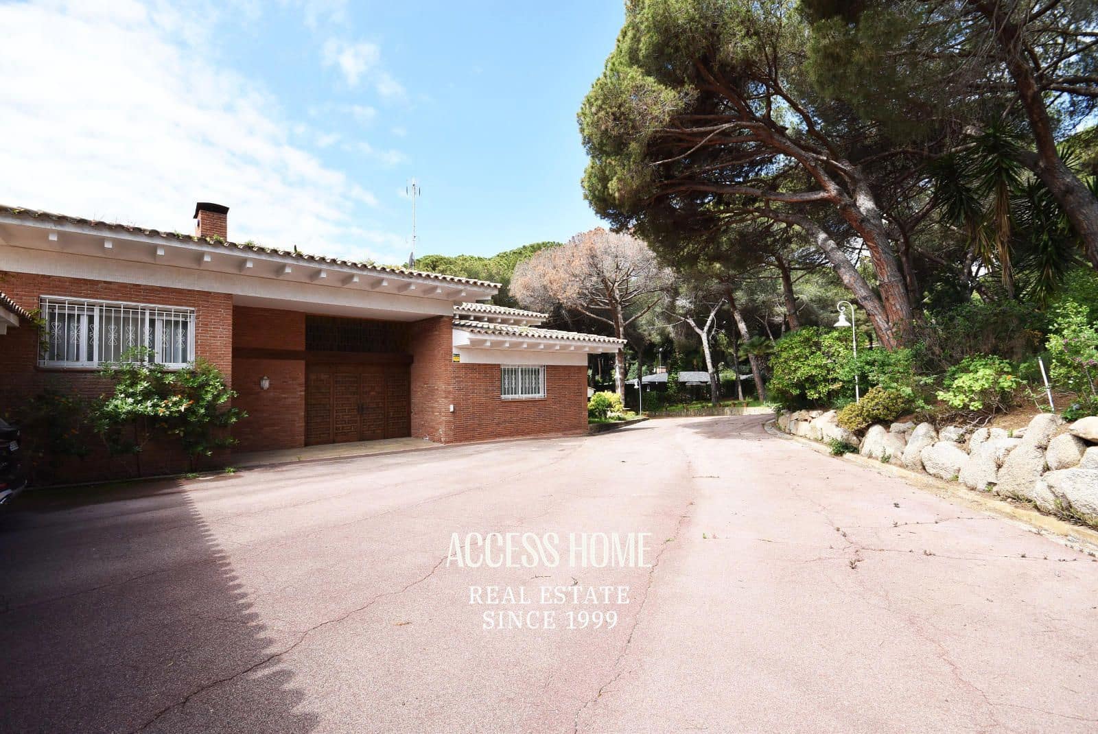 14 sypialnia Willa na sprzedaż w Sant Andreu de Llavaneres z basenem garażem - 3 200 000 € (Ref: 9118387)