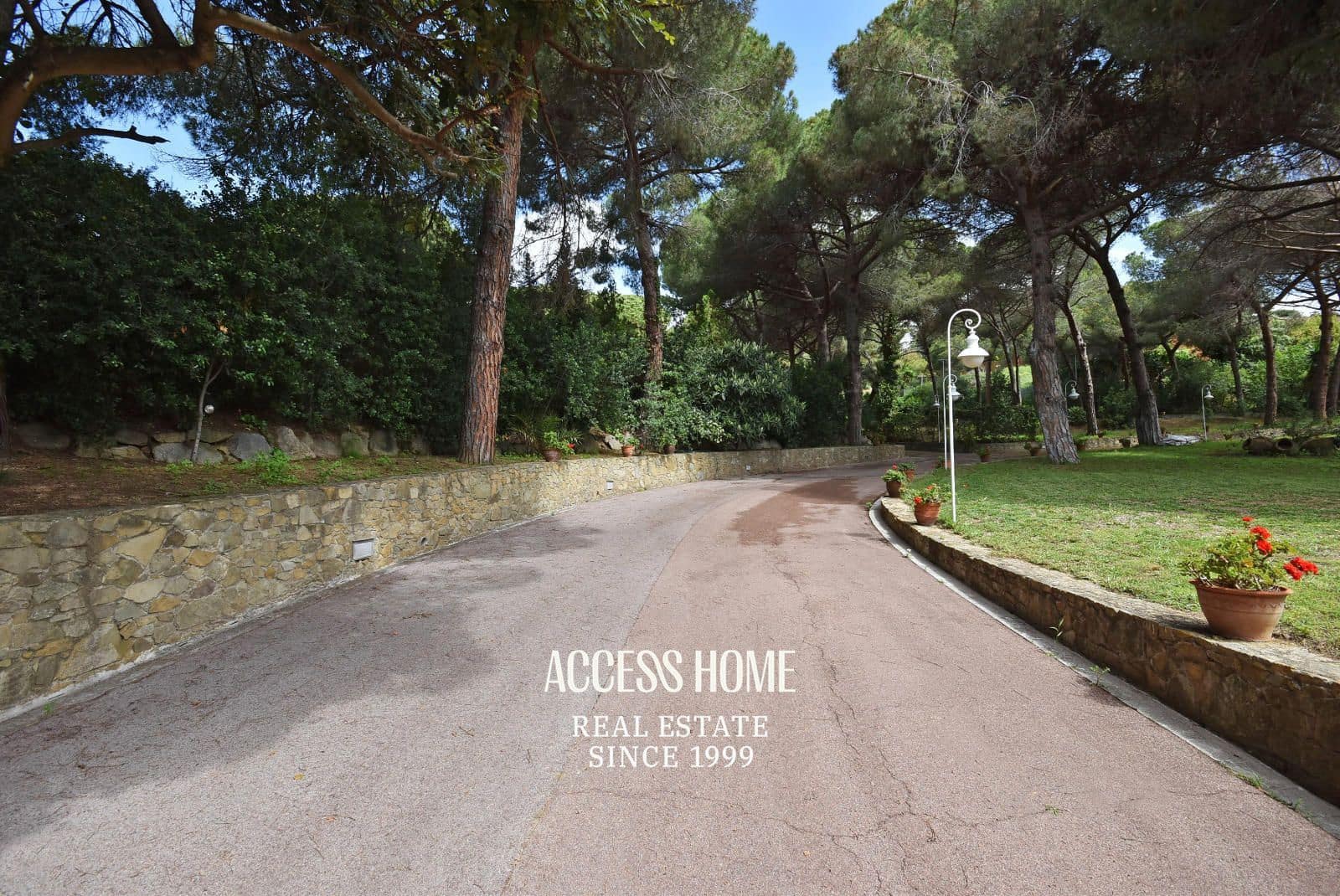 14 sypialnia Willa na sprzedaż w Sant Andreu de Llavaneres z basenem garażem - 3 200 000 € (Ref: 9118387)