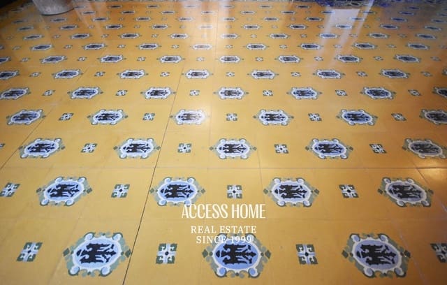 5 soverom Villa til salgs i Arenys de Munt med garasje - € 995 000 (Ref: 9118389)