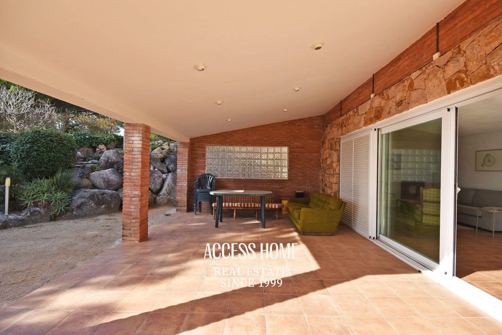 5 slaapkamer Villa te koop in Sant Vicenc de Montalt met zwembad garage - € 1.575.000 (Ref: 9118391)