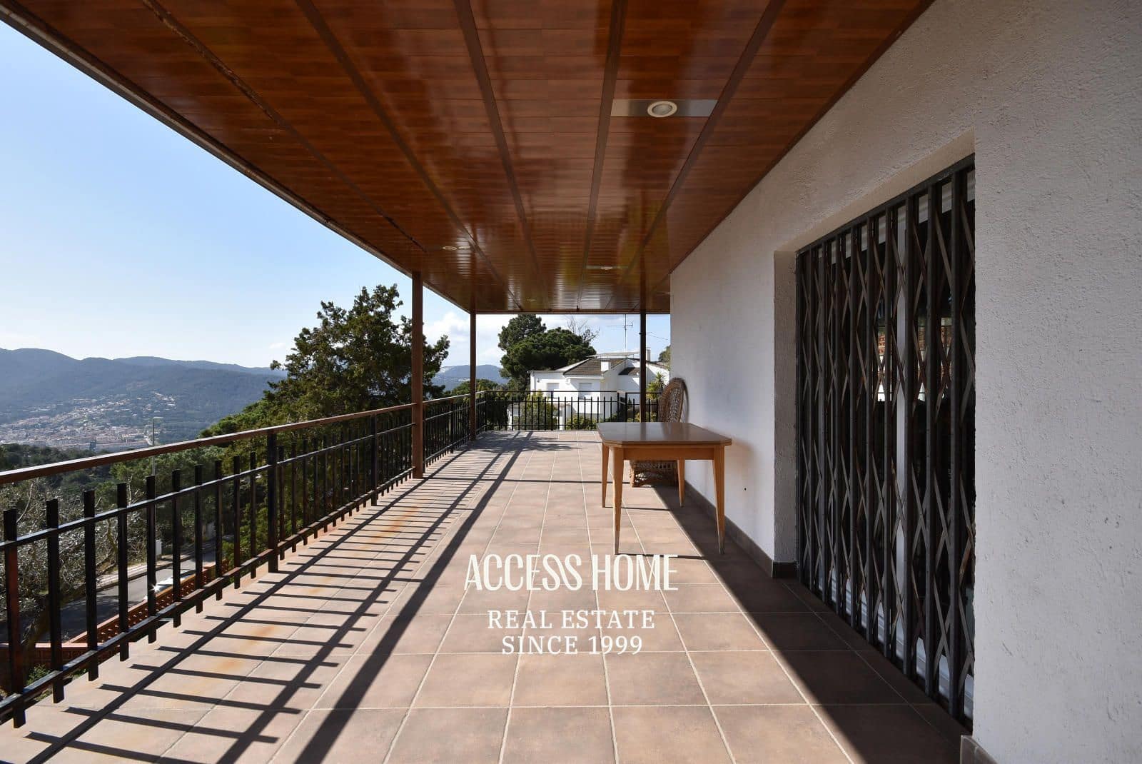 5 soveværelse Villa til salg i Argentona med swimmingpool garage - € 550.000 (Ref: 9131544)