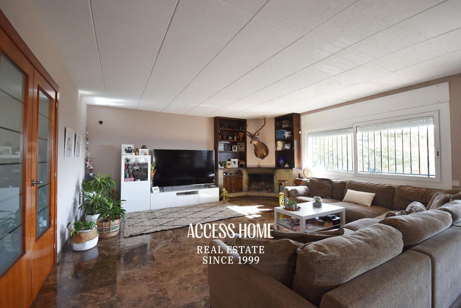 5 soveværelse Villa til salg i Argentona med swimmingpool garage - € 550.000 (Ref: 9131544)