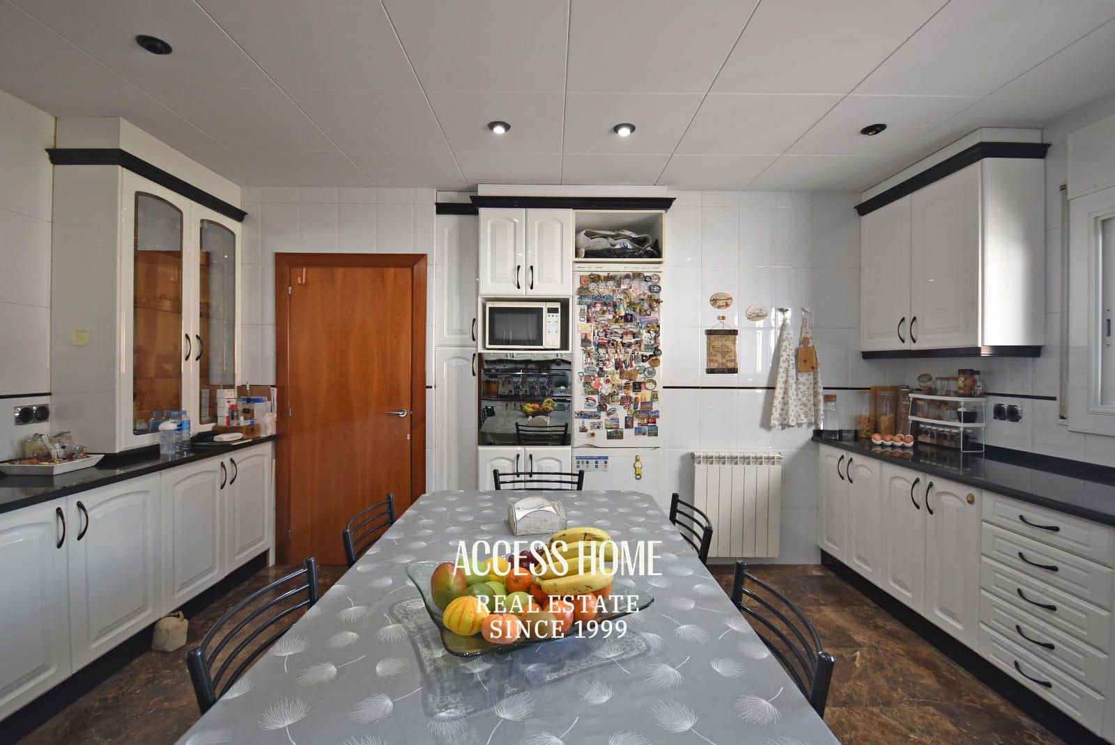 5 soveværelse Villa til salg i Argentona med swimmingpool garage - € 550.000 (Ref: 9131544)