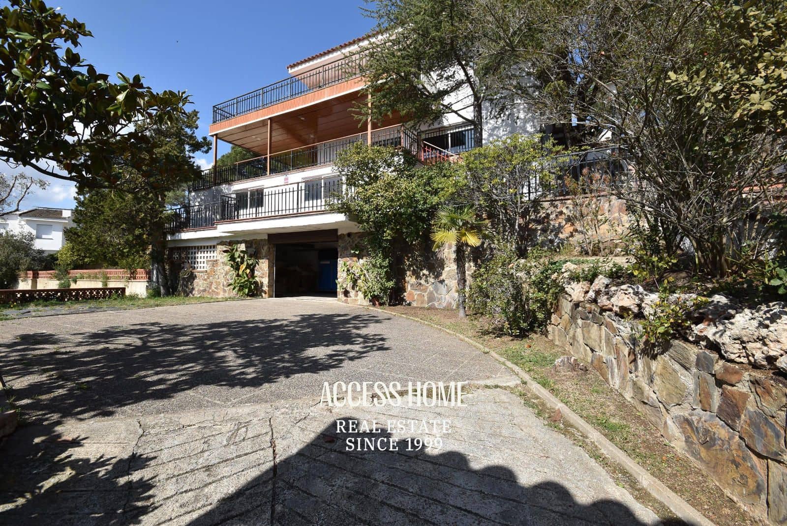 5 soveværelse Villa til salg i Argentona med swimmingpool garage - € 550.000 (Ref: 9131544)