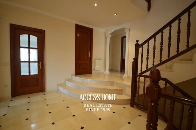 5 sypialnia Willa na sprzedaż w Sant Vicenç de Montalt z basenem garażem - 1 250 000 € (Ref: 9131546)