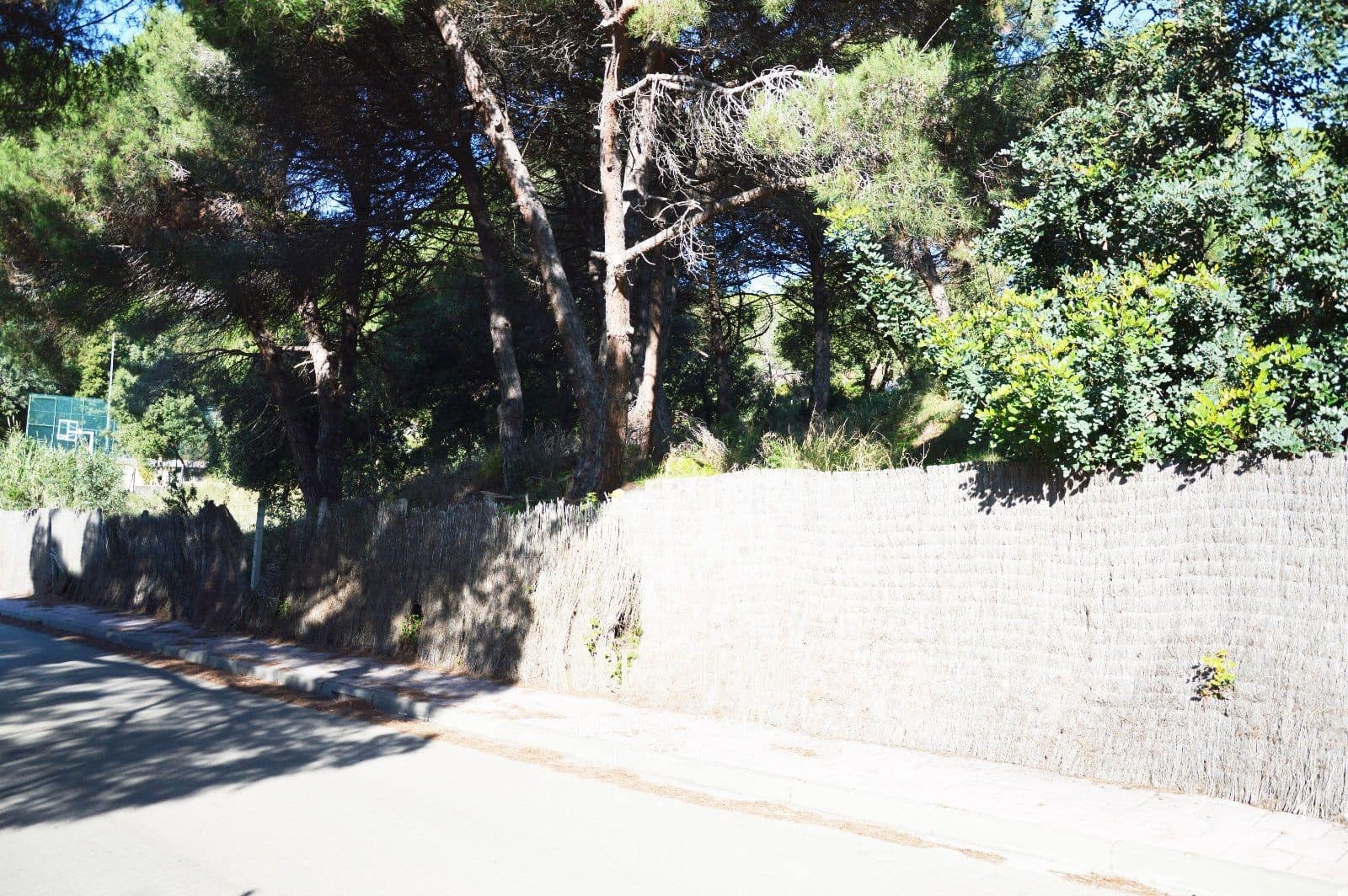 Tomt till salu i Sant Andreu de Llavaneres - 400 000 € (Ref: 9131549)