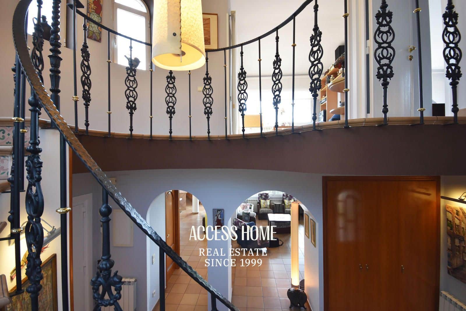 5 soveværelse Villa til salg i Sant Pol de Mar med swimmingpool garage - € 1.300.000 (Ref: 9131551)