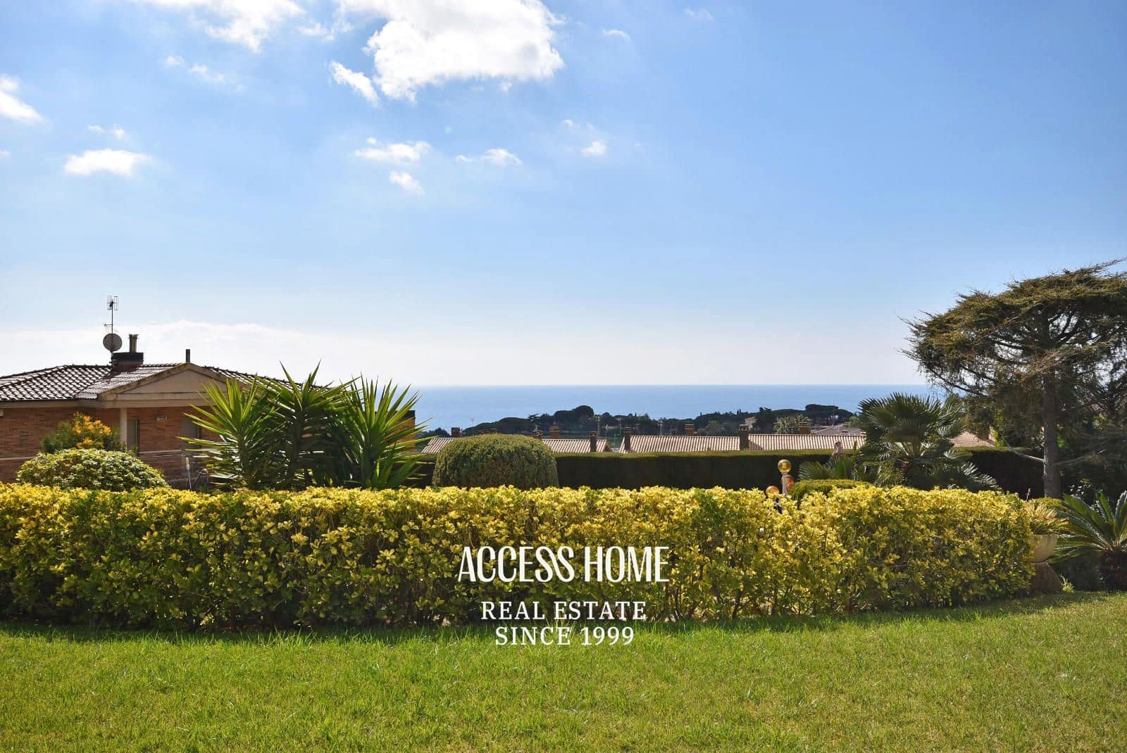 4 soveværelse Villa til salg i Sant Vicenc de Montalt med swimmingpool garage - € 995.000 (Ref: 9131790)