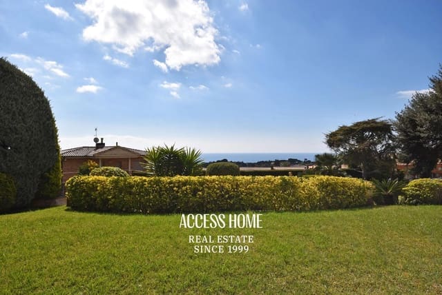 4 bedroom Villa for sale in Sant Vicenç de Montalt with pool garage - € 995,000 (Ref: 9131790)