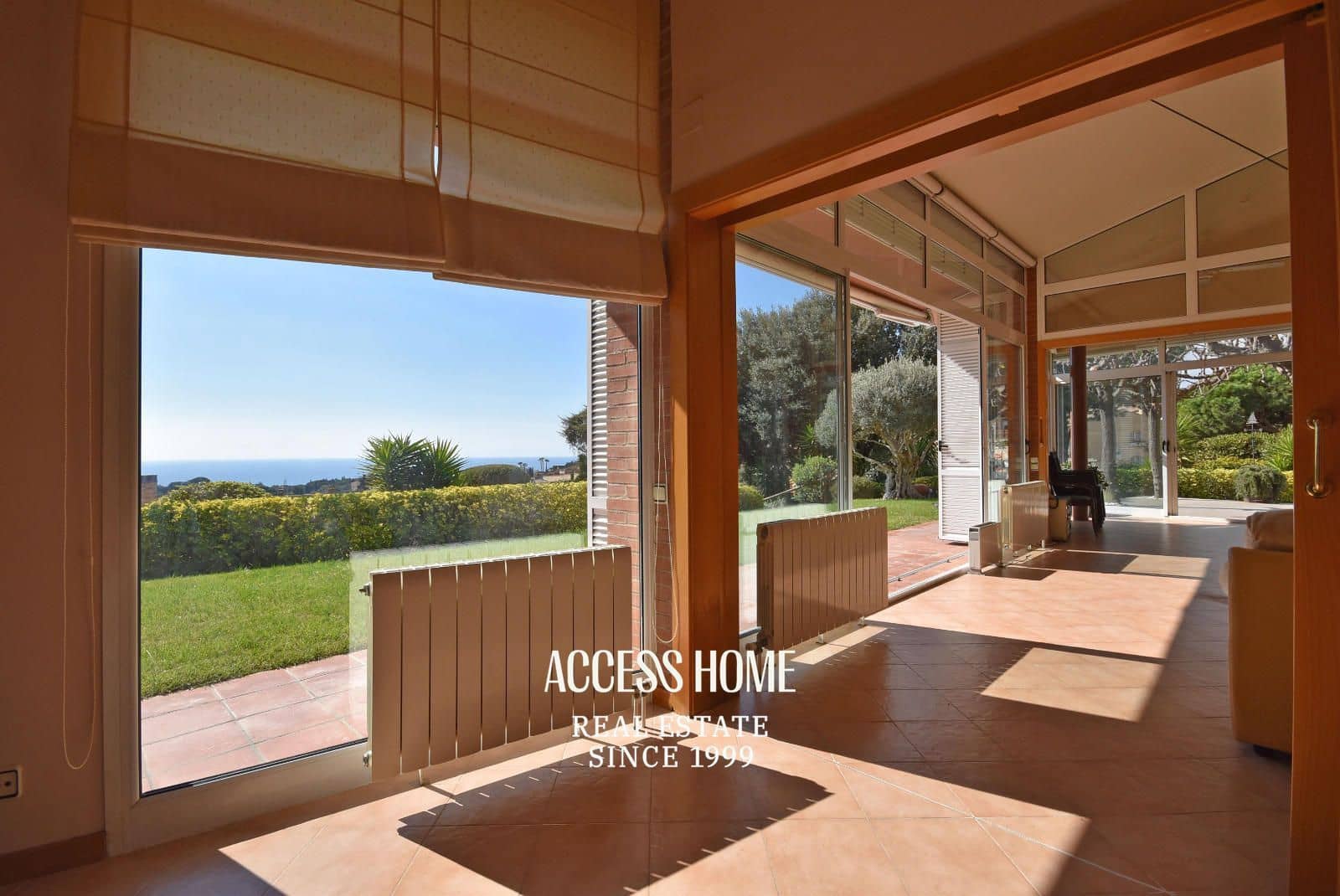 4 soveværelse Villa til salg i Sant Vicenc de Montalt med swimmingpool garage - € 995.000 (Ref: 9131790)