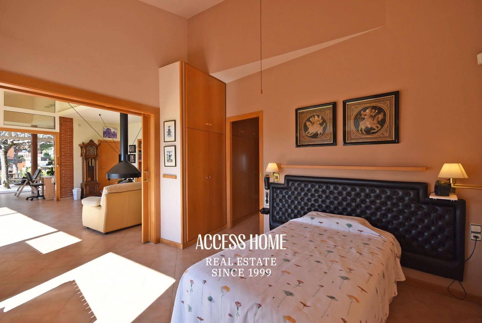 4 soveværelse Villa til salg i Sant Vicenc de Montalt med swimmingpool garage - € 995.000 (Ref: 9131790)