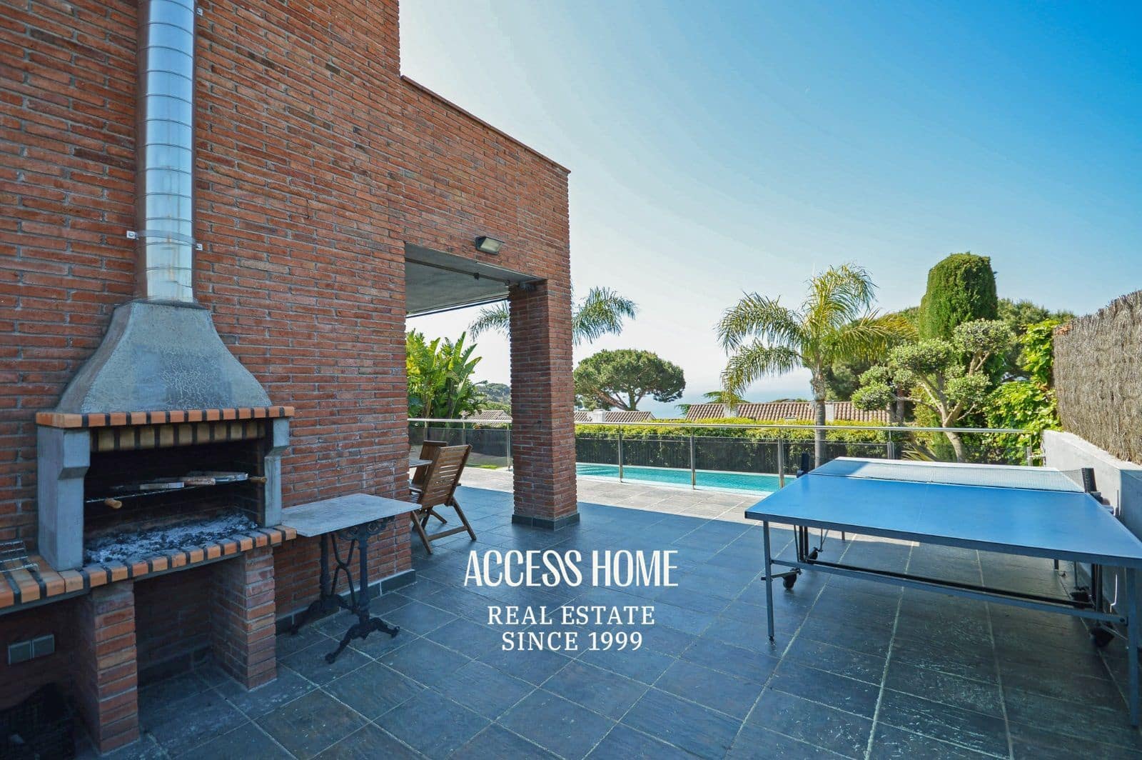 5 slaapkamer Villa te koop in Caldes d'Estrac met zwembad garage - € 1.200.000 (Ref: 9131792)