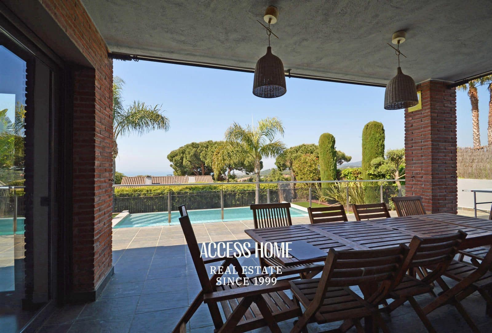 5 slaapkamer Villa te koop in Caldes d'Estrac met zwembad garage - € 1.200.000 (Ref: 9131792)