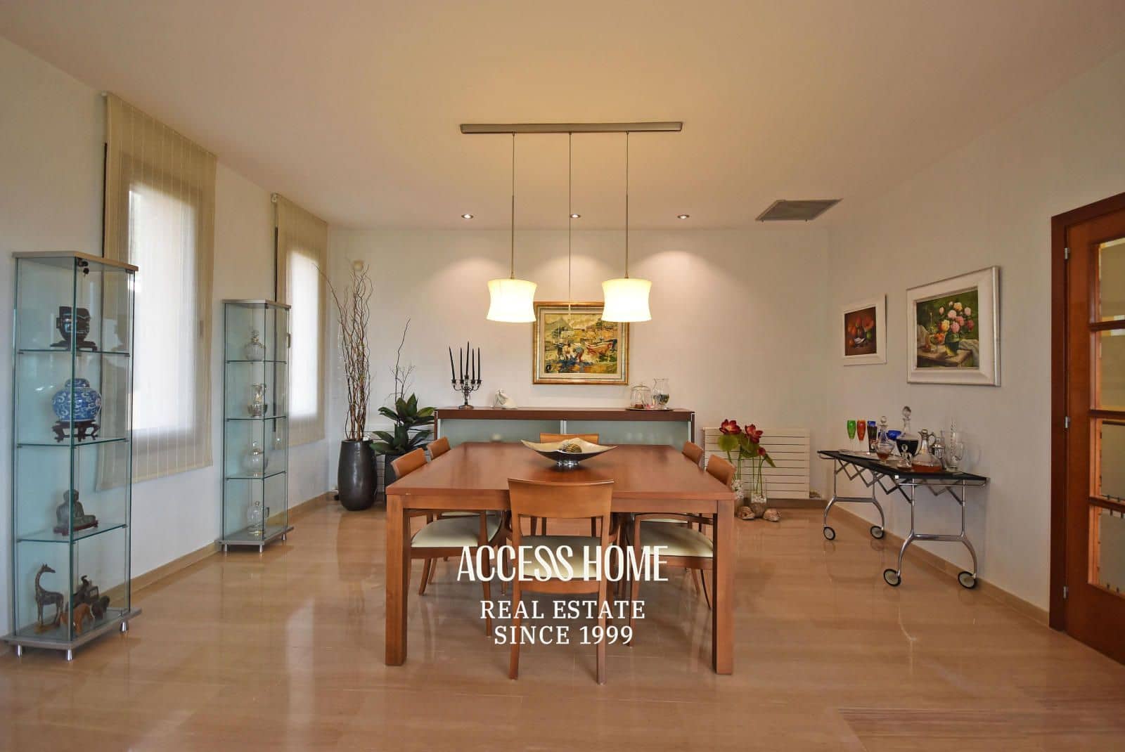 5 soveværelse Villa til salg i Sant Vicenc de Montalt med swimmingpool garage - € 1.600.000 (Ref: 9131793)