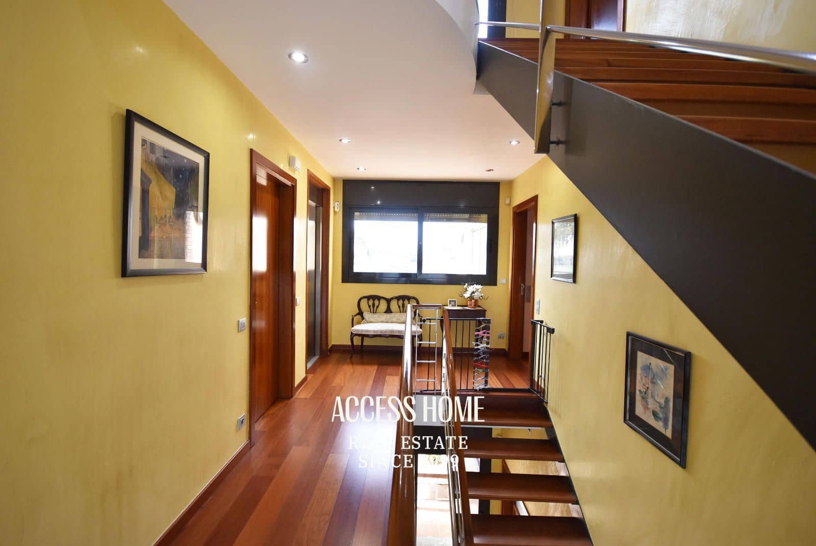 5 soveværelse Villa til salg i Sant Vicenc de Montalt med swimmingpool garage - € 1.600.000 (Ref: 9131793)