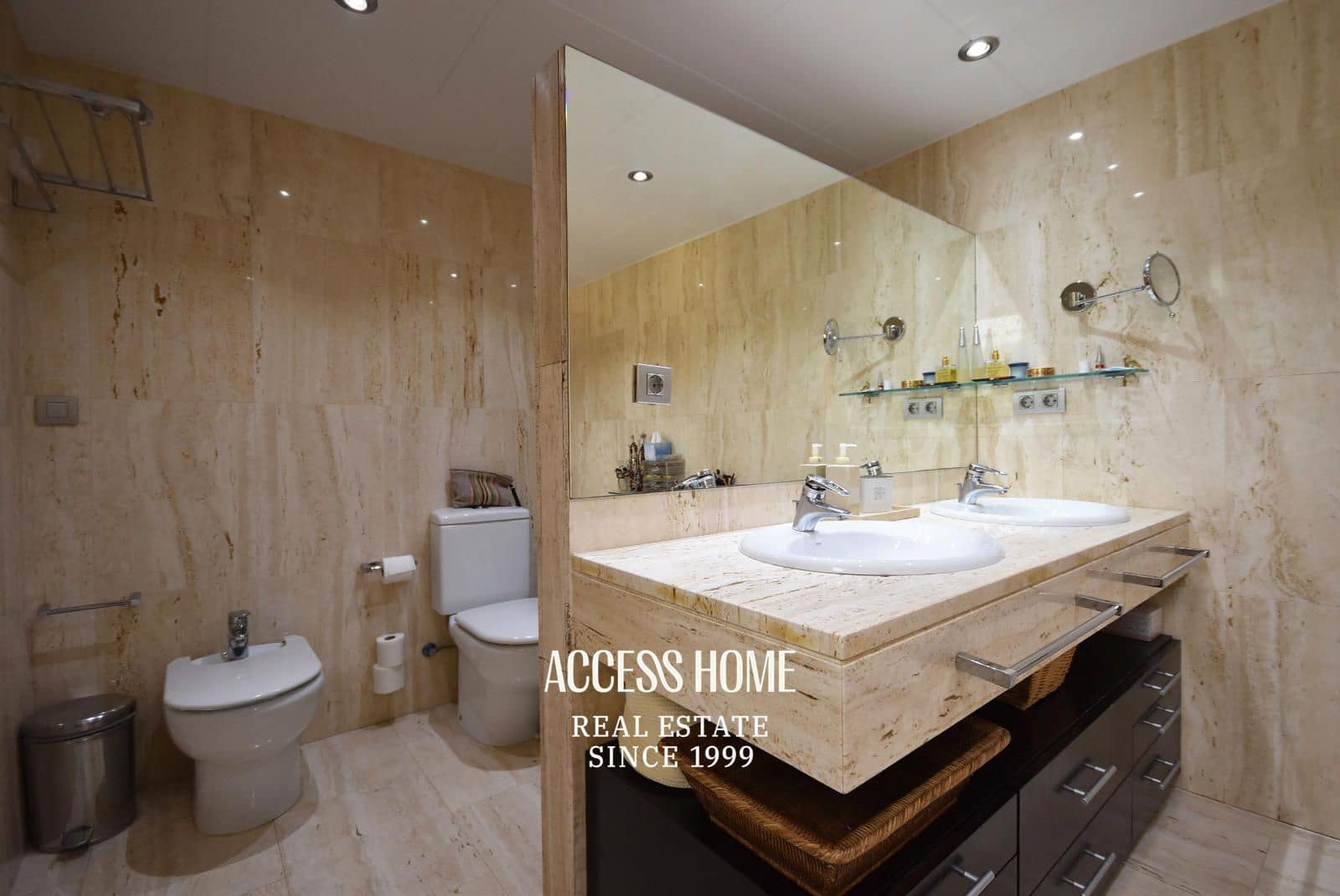 5 soveværelse Villa til salg i Sant Vicenc de Montalt med swimmingpool garage - € 1.600.000 (Ref: 9131793)