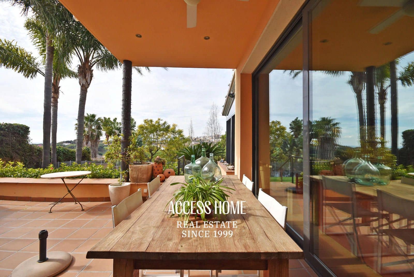 5 soveværelse Villa til salg i Sant Vicenc de Montalt med swimmingpool garage - € 1.600.000 (Ref: 9131793)