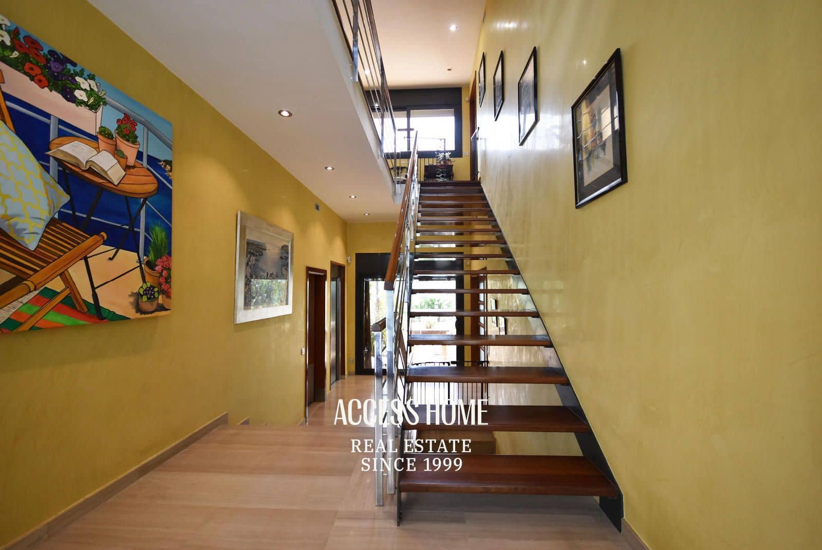 5 soveværelse Villa til salg i Sant Vicenc de Montalt med swimmingpool garage - € 1.600.000 (Ref: 9131793)