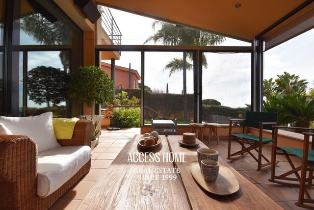 5 soverom Villa til salgs i Sant Vicenç de Montalt med svømmebasseng garasje - € 1 600 000 (Ref: 9131793)